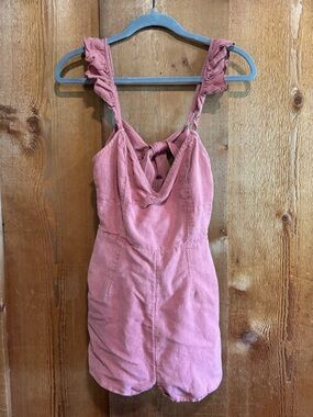 Urban Outfitters Linen Blend Ruffle Tie Back Romper Dusty Pink Rose Cottagecore